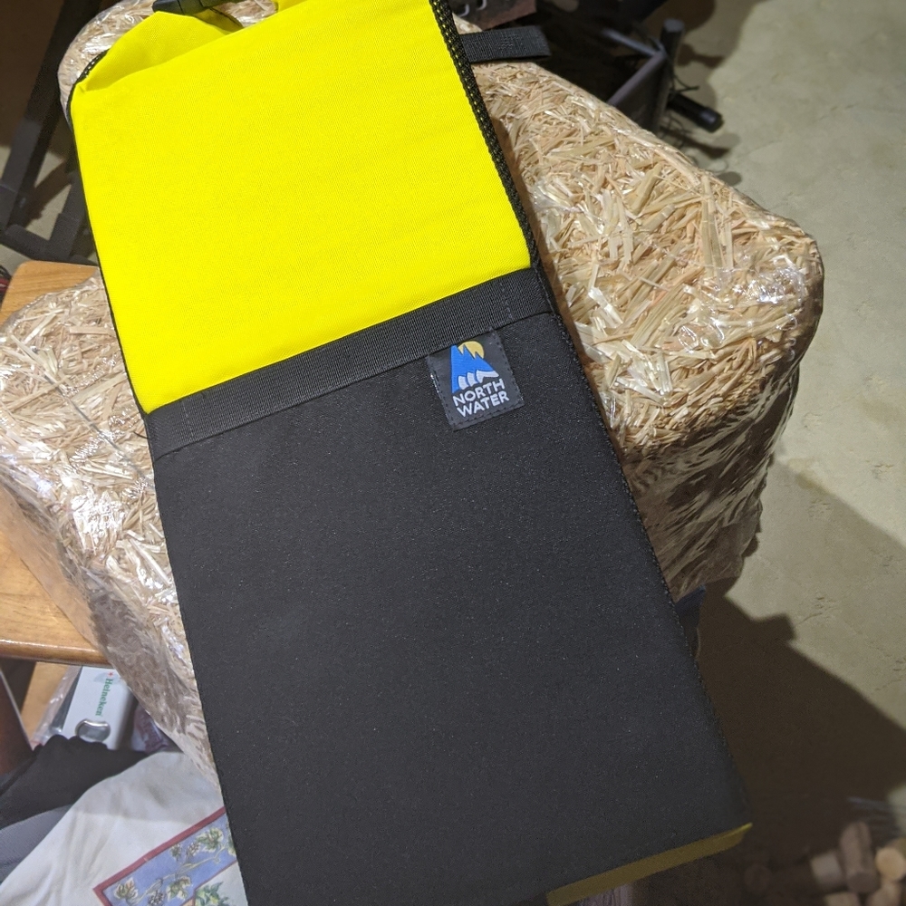 NWOT North Water Pool Exerciser